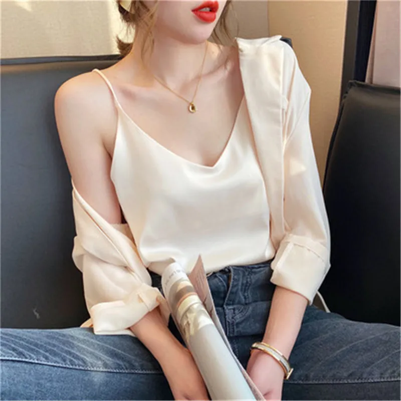 

2023 Crepe De Chine Real Silk V-neck Suspender Spring and Summer New Inner Lap Leggings Mulberry Silk Loose Outer Wear Vest