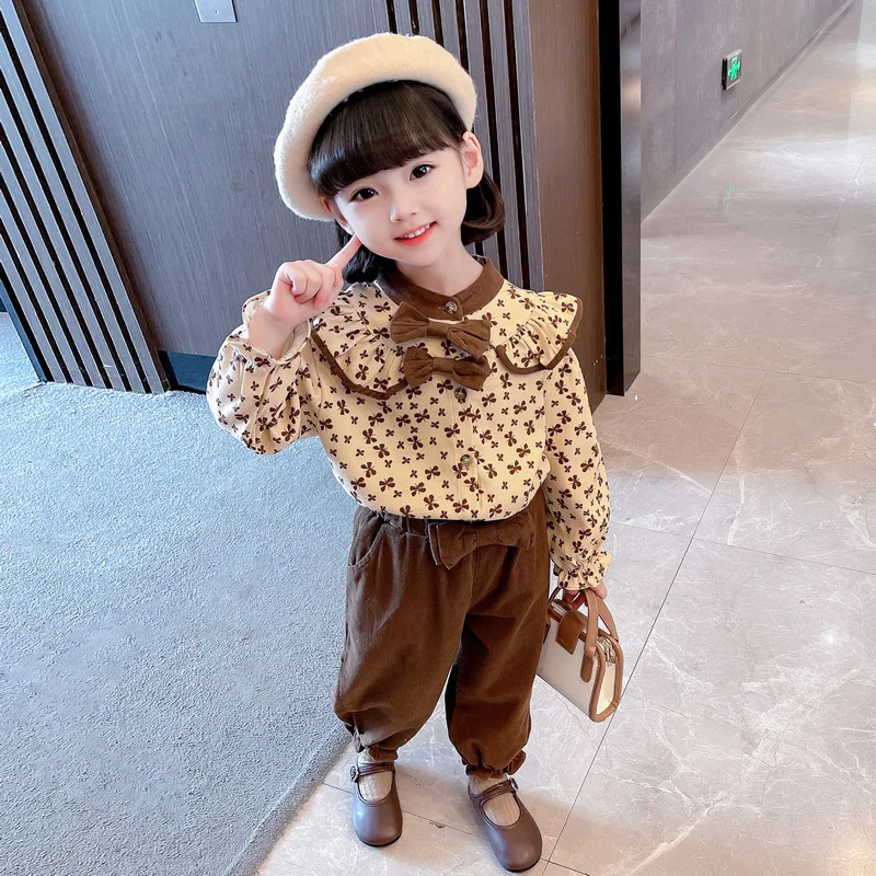 

Autumn and Winter Children's Retro Floral Shirt Top + Trousers Suit Girls Bow Neck Corduroy Suit Baby Girl Outfit Set
