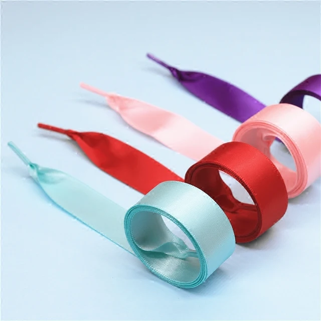 편안함과 우아함을 한몸에 입은 플랫 와이드닝 프린세스 보우 리본 끈 플랫 슈즈