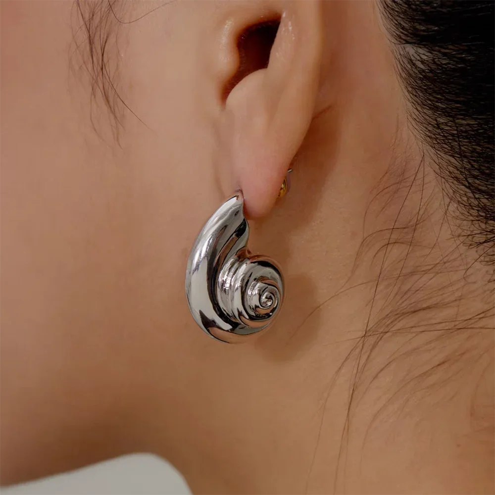 Silver Color Stainless Steel Tiny Snail Shell Ear Stud for Women Geometric Irregular Conch Shell Drop Earrings Exquisite Jewelry