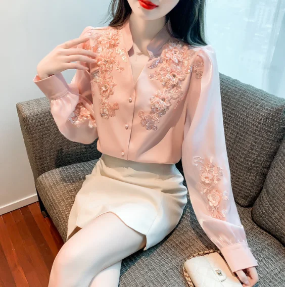 

Temperament Shirt Women Fashion Beading Floral Vintage Blouses Blusas Mujer De Moda 2023 V-neck Long Sleeve Blouse Ladies Tops