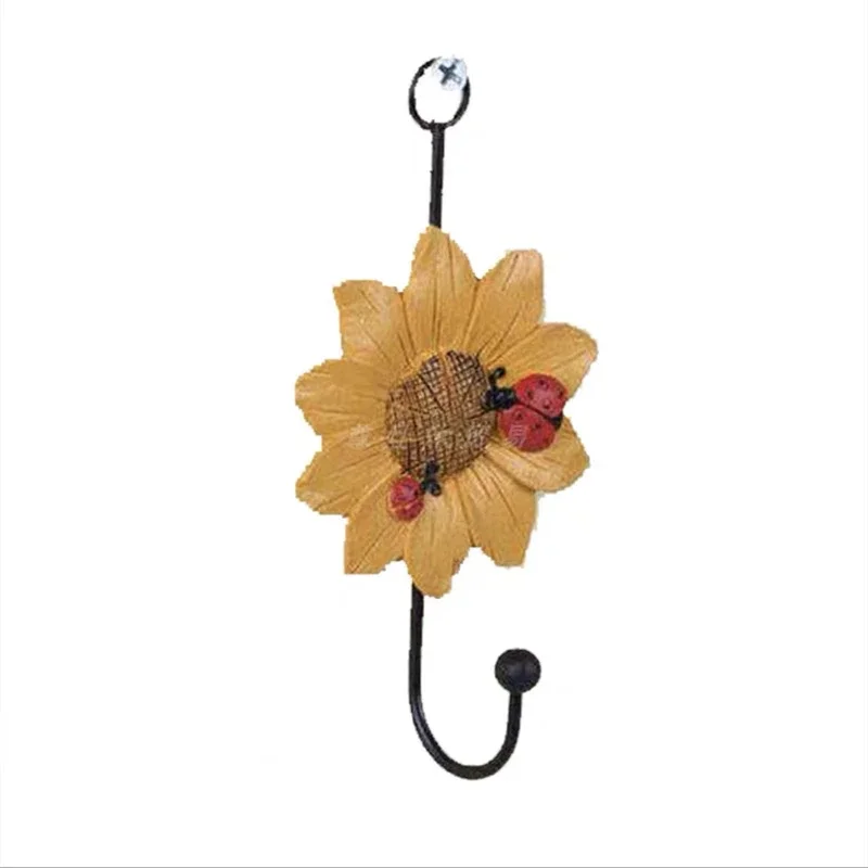 Creative  Flower Hook Wall Resin Hanger Daisy Hook Chrysanthemum Coat and Hat Key Hook Home Decoration 5