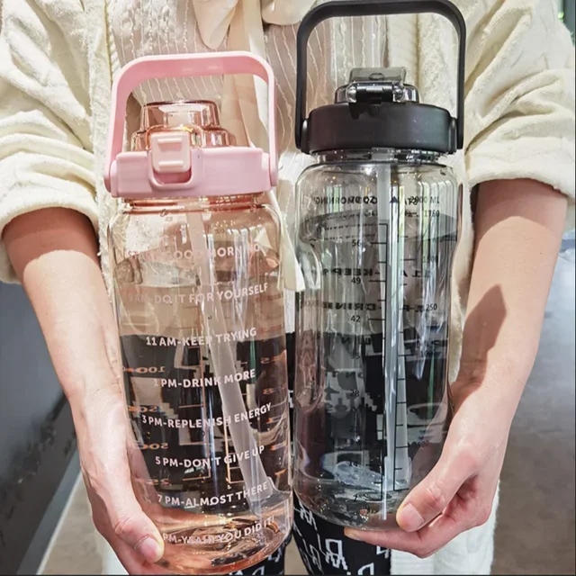 2L Sports Water Bottle with Straw Portable Large Capacity Water bottles Fitness Bike Cup Summer Cold Water Jug with Time Marker 3