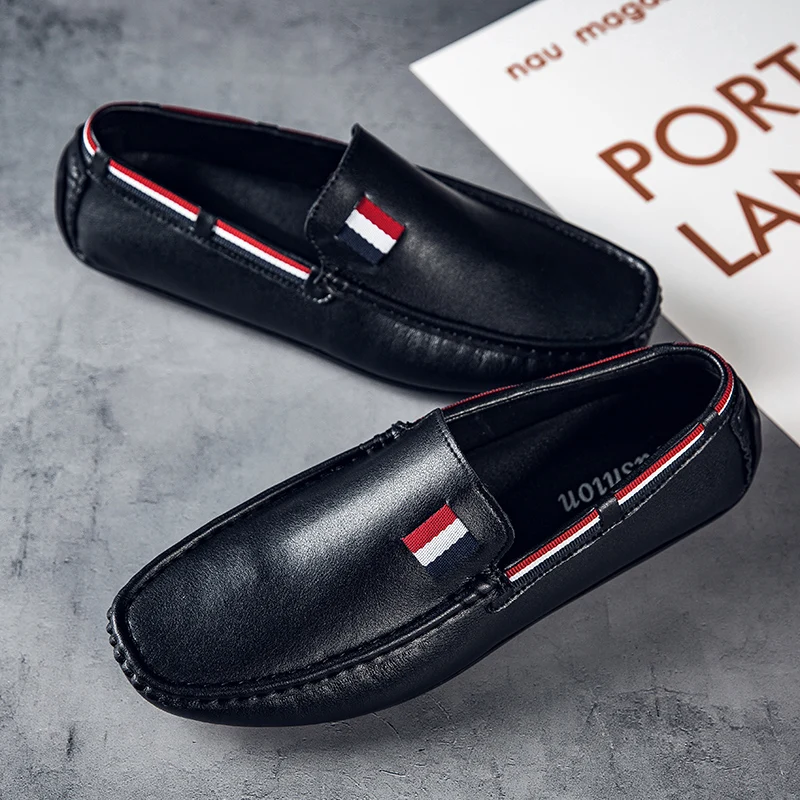 France Elegant Men Moccasins Shoes Black White Male Business Adult Officer Shoes Designer Brand Adult Fashionable Casual Loafers