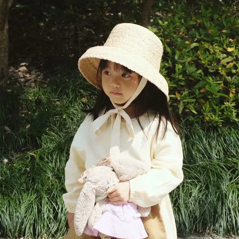 Children Hand-knitted Raffia Retro Flat Top Sun Hats Girls and Boys Summer Travel Sunscreen Vacation Straw Hat with Lacing straw hat outdoor sun hat baby sun hat