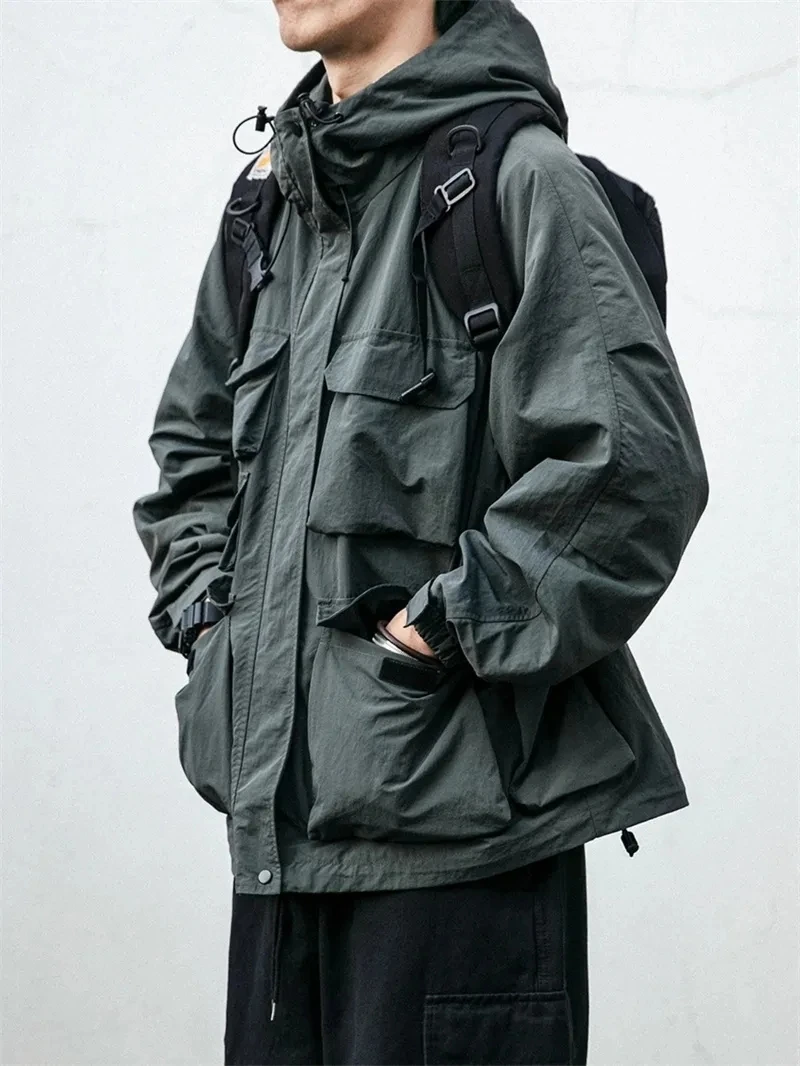 Multi-pocket Streetwear Mountain Hoodie Jacket Men Clothing Japanese Harajuku Casual Cargo Jacket Fashion Black Coats Male
