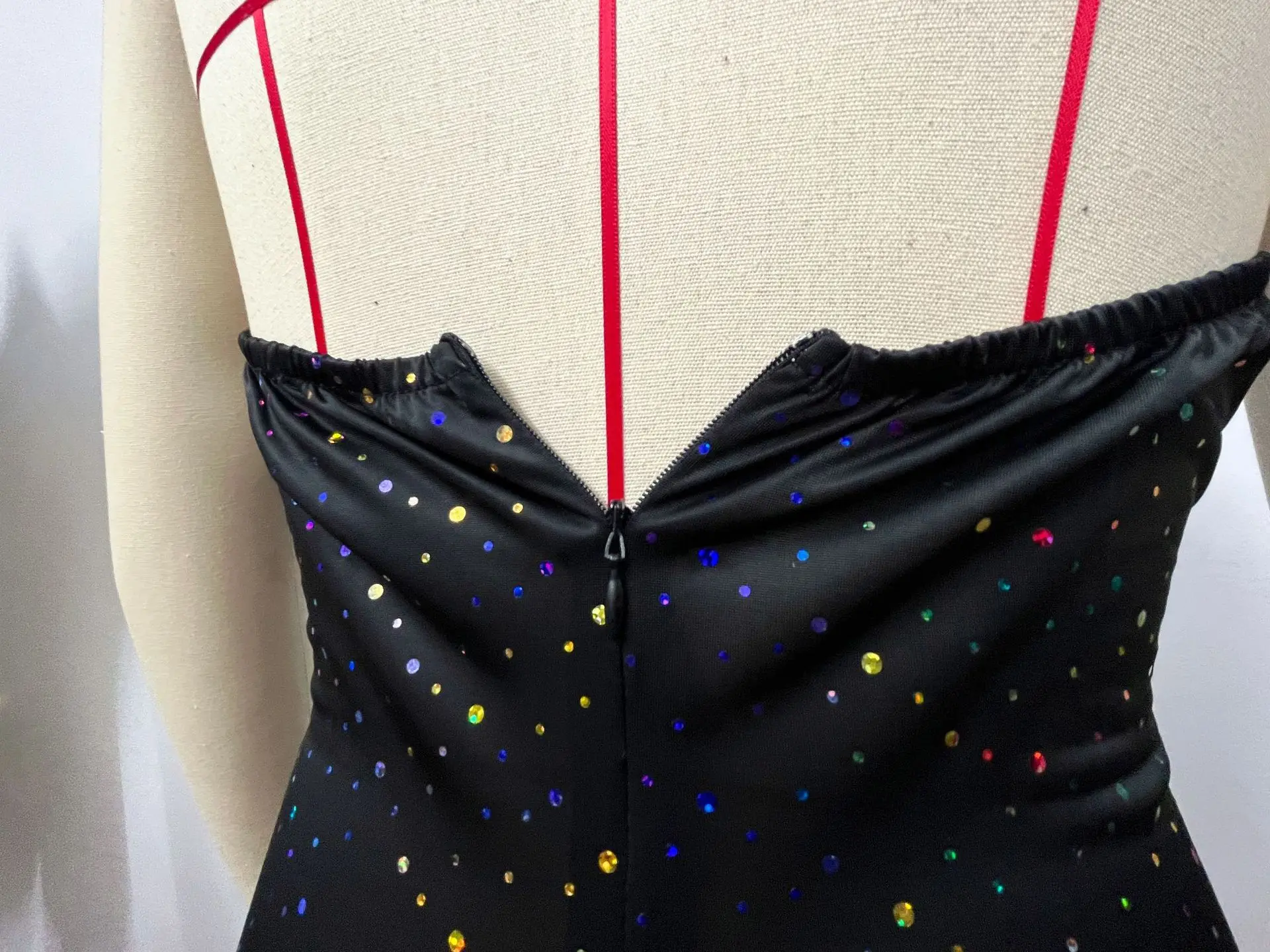 Combinaison Disco Pailletée Femme – Pattes d'Éléphant – photo 14