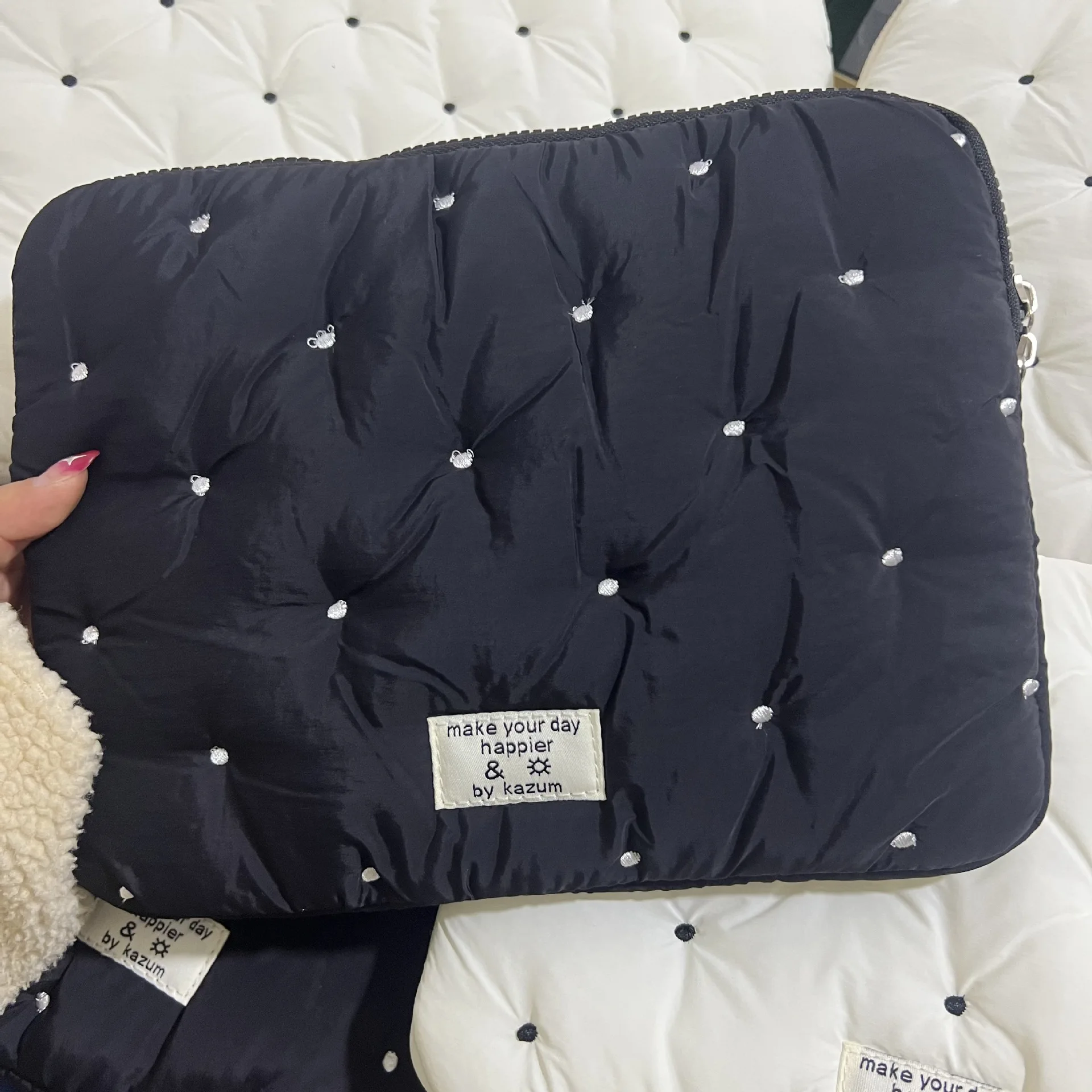 AEF93F8BFA6C79B6E673505805D4AB