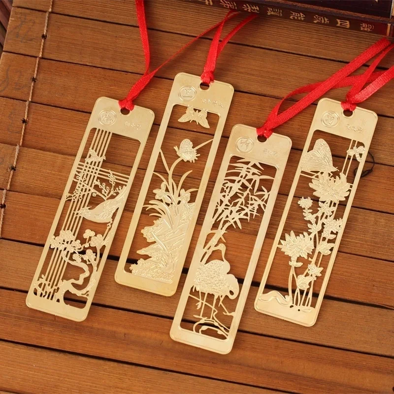 

Chinese Style Bookmarks Creative Metal Hollow Out Metal Book Mark Tasse with Red Knot for Kids Students Gifts School Supplies