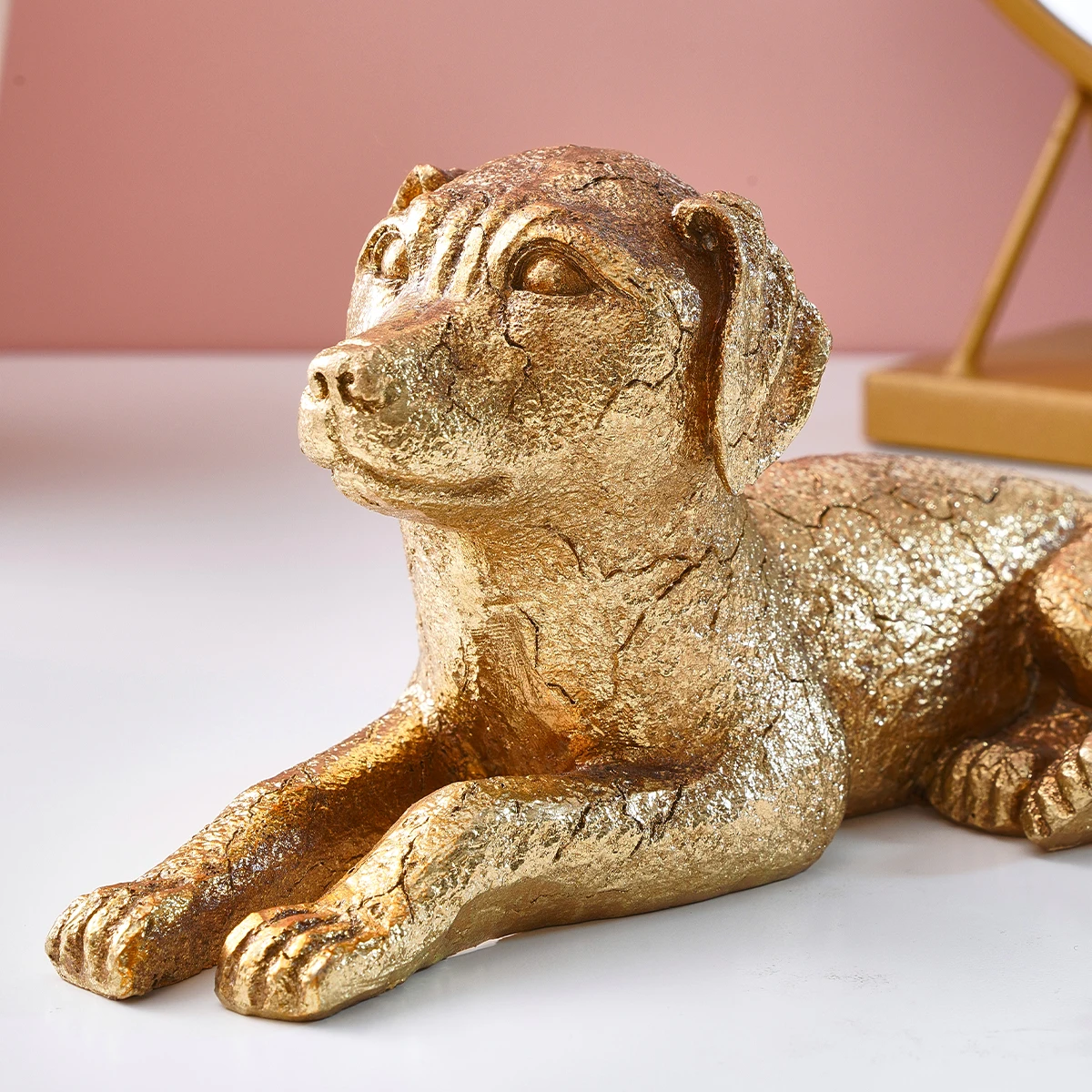1PC, a golden cracked puppy decorative item made of resin, suitable for TV cabinets and living room entrance hall decoration