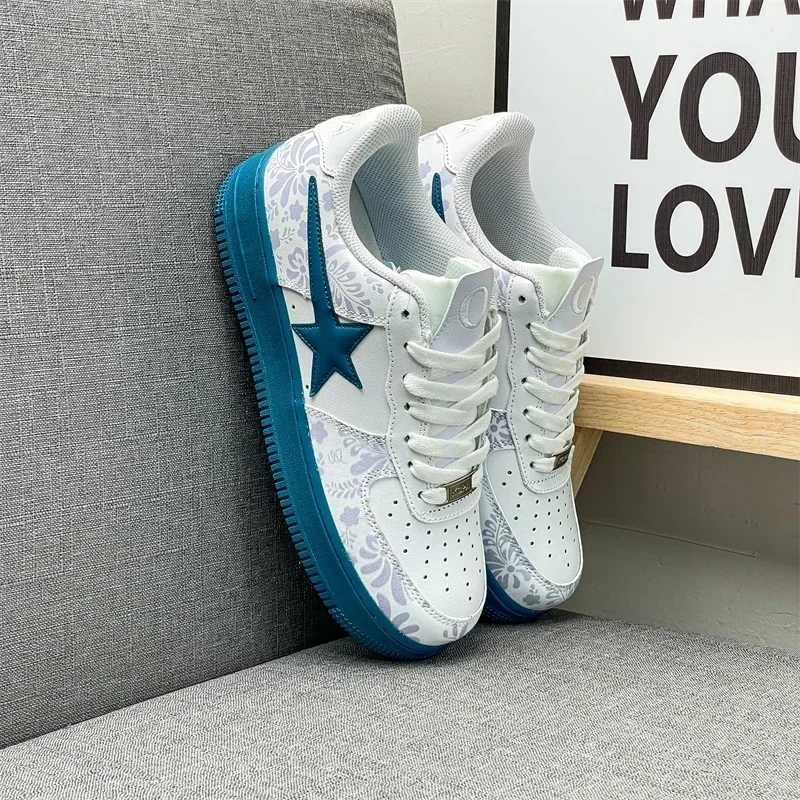 Description Picture 2 of itemFashion classic sneakers Flat casual couple shoes Men's and women's running shoes Outdoor skate shoes, Outdoor Sneakers