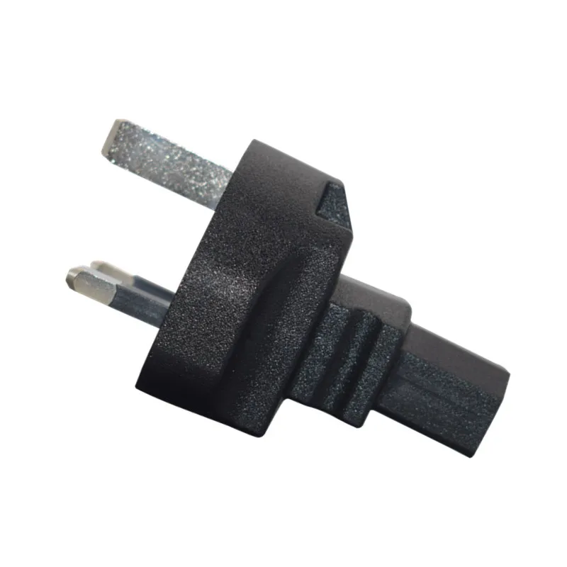   ȯ ÷ IEC320 C13  3  ȯ, IEC320 C13  AC    3  
