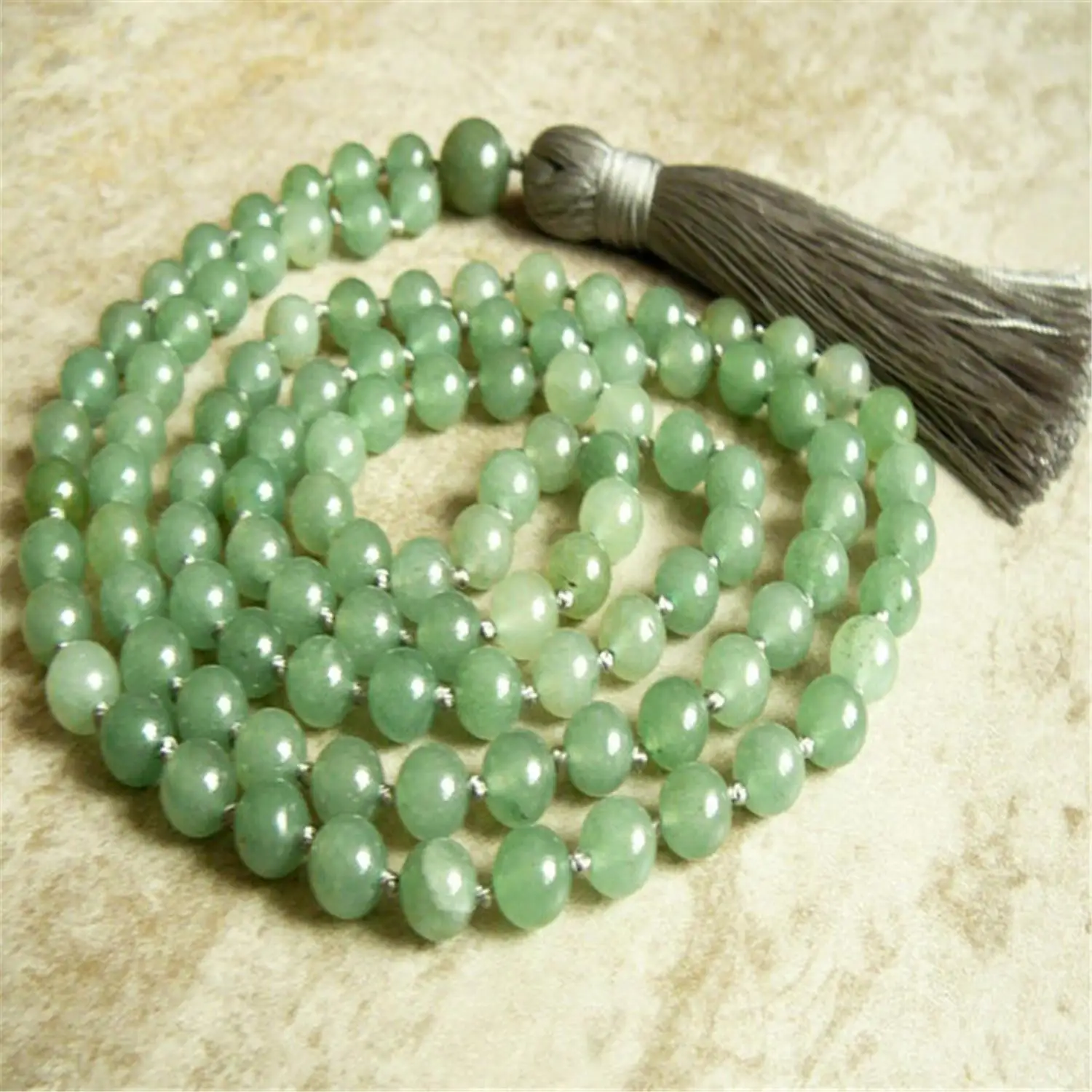 

6 мм зеленый нефритовый драгоценный камень 108 бусины кисточка Мала ожерелье ищущение духов модный энтузиазм кристалл молитва модный аксессуар