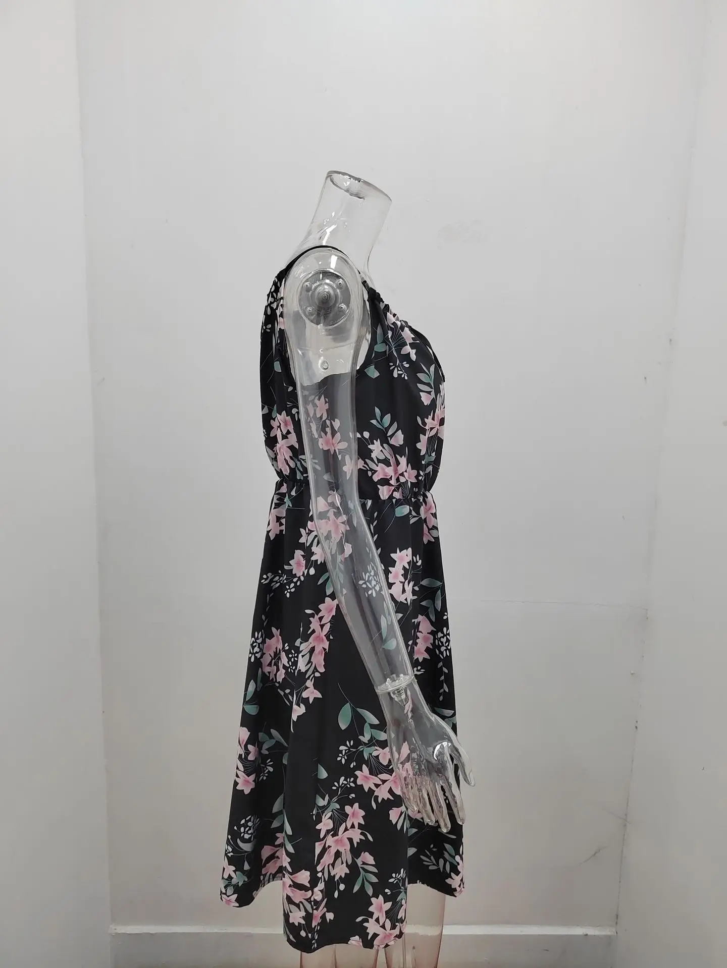 S3f3c3b260d70410eb2759e57b6ab4e43a European and American New Summer Elegant Sleeveless Dress Pullover Print Elastic Waist Strap Short Skirt for Women Mallzona