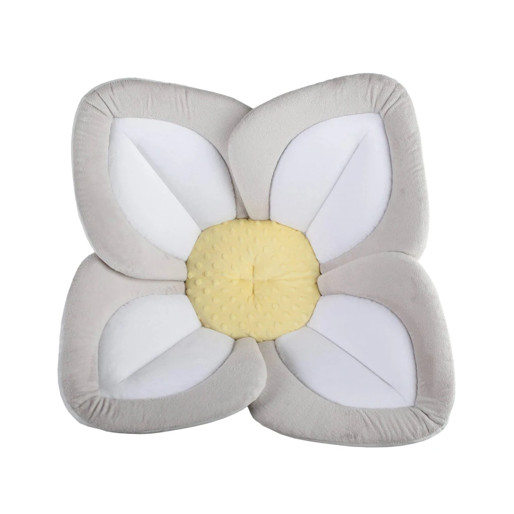 Comfortable Flower-Shaped Baby Bath Mat, Soft Non-Slip Bath