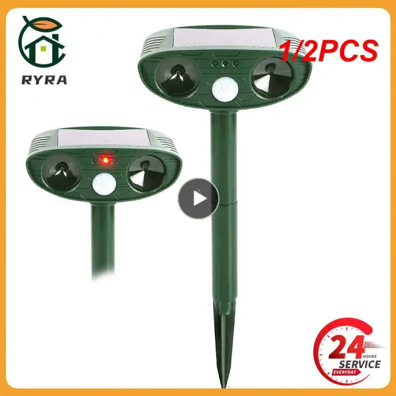

1/2PCS Upgrade Pet Dog Cat Deterants Ultrasonic Solar Power Rechargeable Garden Repellers For Animal Squirrel Deer Raccoon Skunk