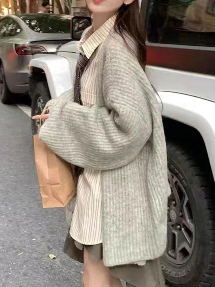 New Autumn and Winter Fashion Women's Clothing Women's Long-sleeved Knitted Cardigan Sweater Casual Medium and Long Women's Coat