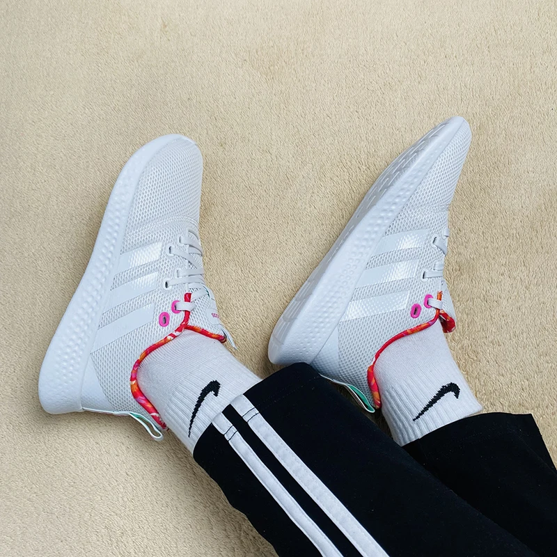 

Новые мужские спортивные туфли для бега Adidas Puremotion