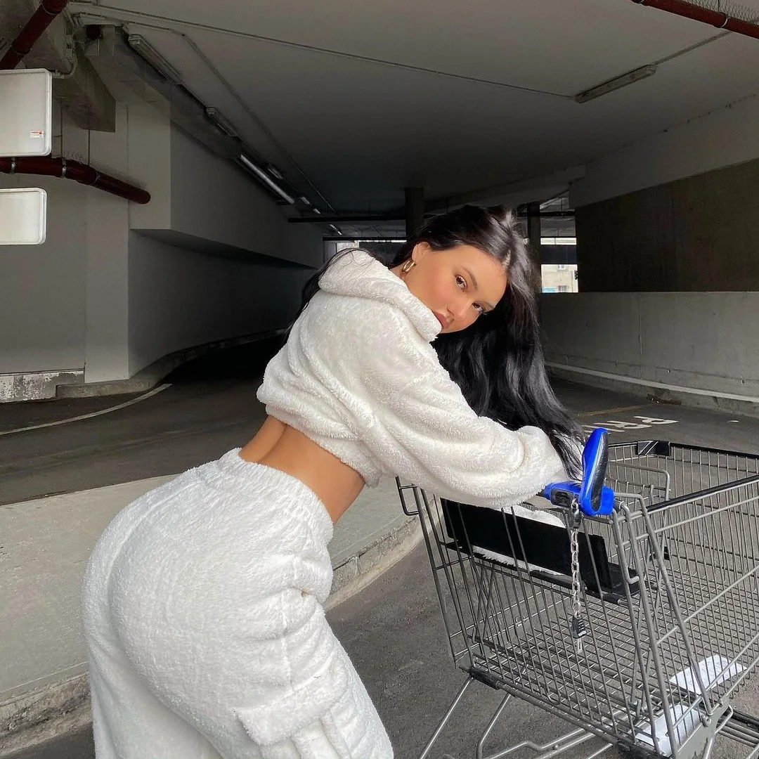 

Two Peice Matching Sets Fluffy Fashion Suits Long Sleeve Two Piece Set Top and Pants Trousers Tooling Style Pocket Pants Sets