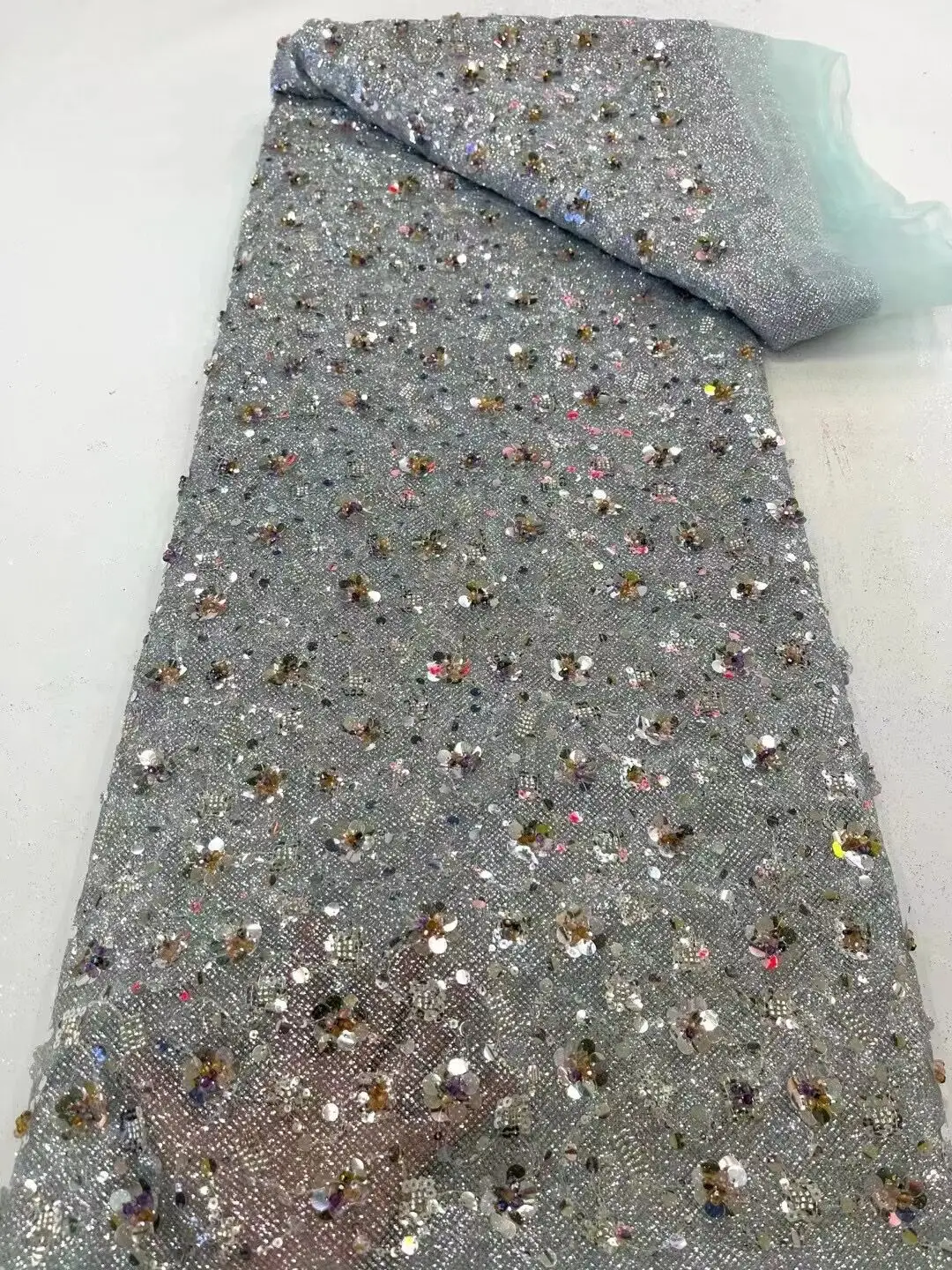 

Nigerian glitter Lace Fabrics Fashion Women African Tull Lace Luxury SYJ-1308489 sequins Fabrics For Wedding