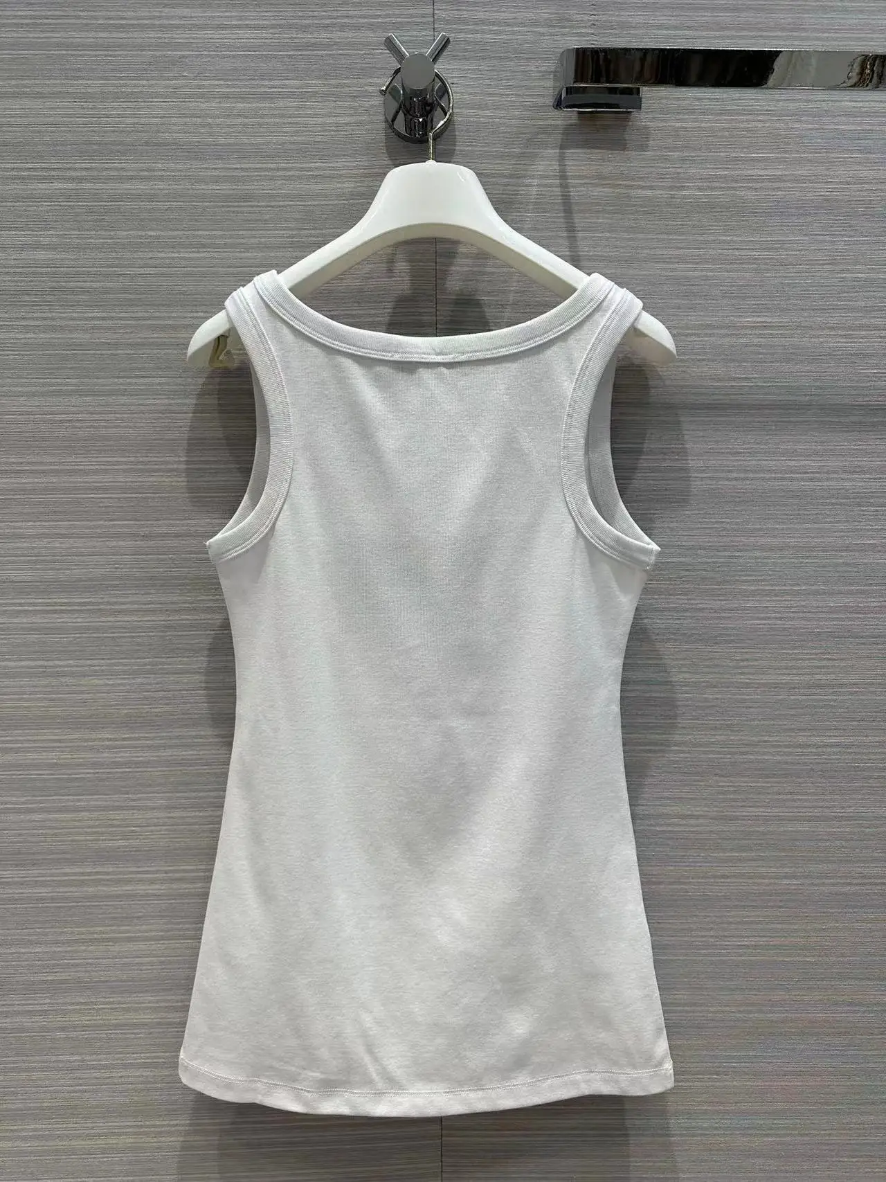 

2023 classic slim rib cotton vest with high quality and fashion design