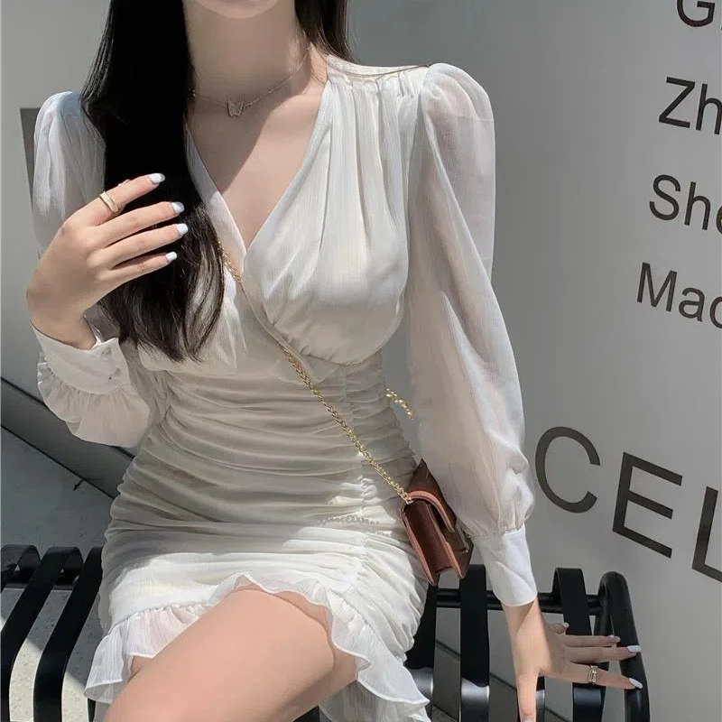 Autumn French Light Mature Style Bubble Sleeves White Dress Female Design Sense Wood Ear Chiffon Skirt