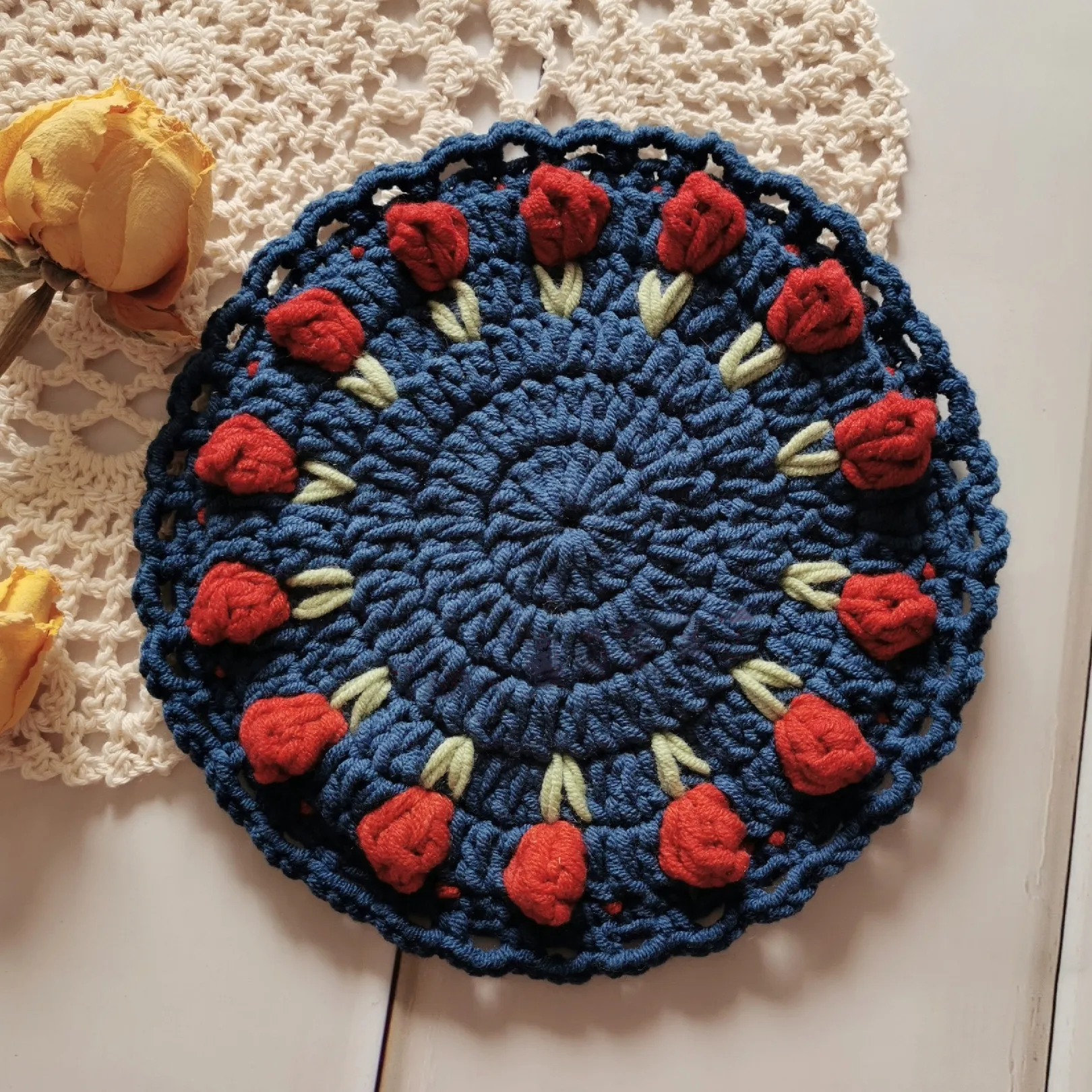 

12CM Retro blue tulip flower piece wool crochet round coaster placemat insulation pad mug kitchen Christmas table place mat