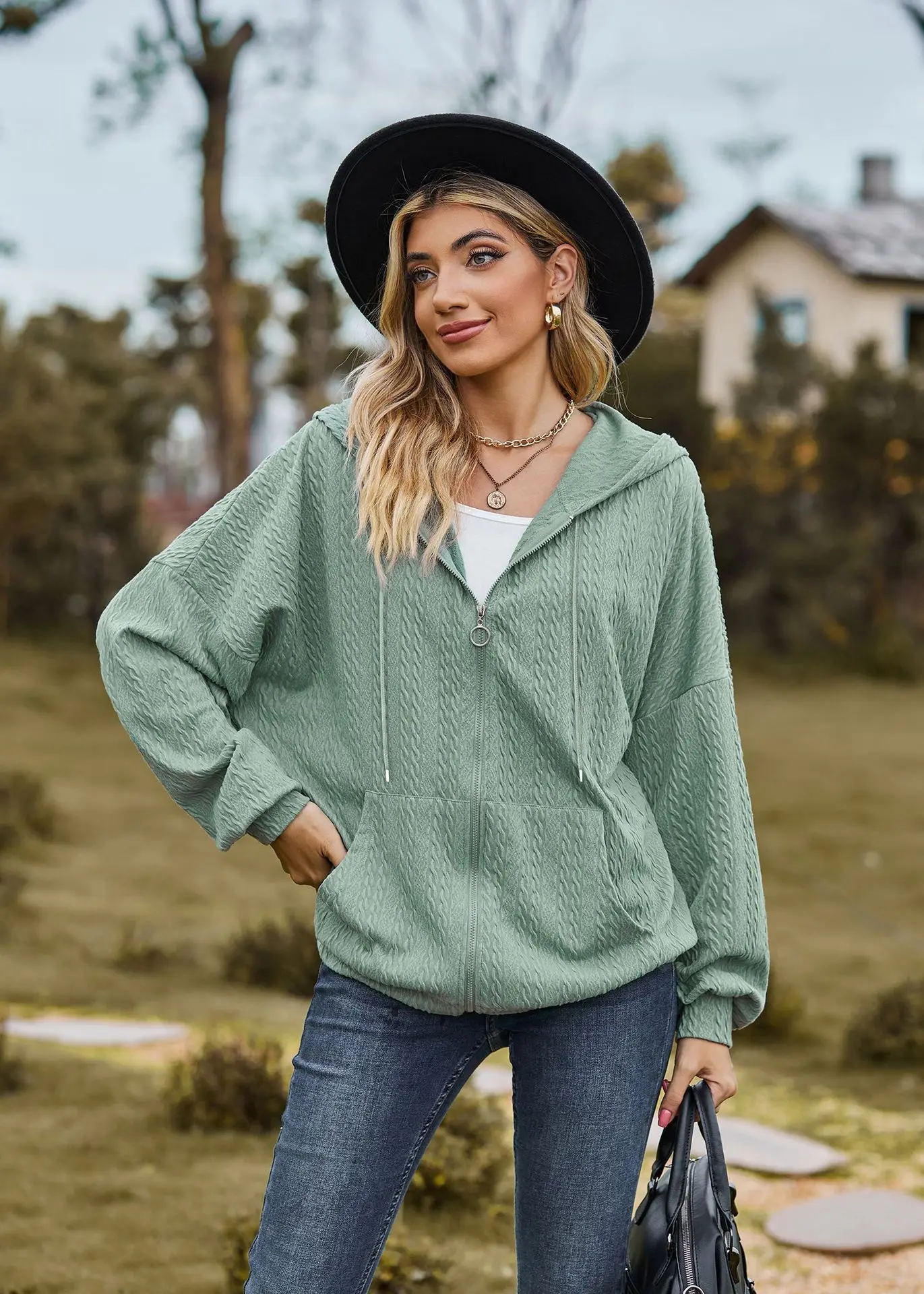 

New Solid Color Autumn Winter Women Hooded Loose Coat With Pockets Long Sleeve Casual Zip Up Female Outerwears Sweatshirts