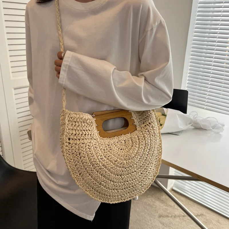 Handmade Bohemian Straw Large Capacity Handbags for Women Travel Shopper Totes Woven Straw Beach Bag Summer Female Crossbody Bag