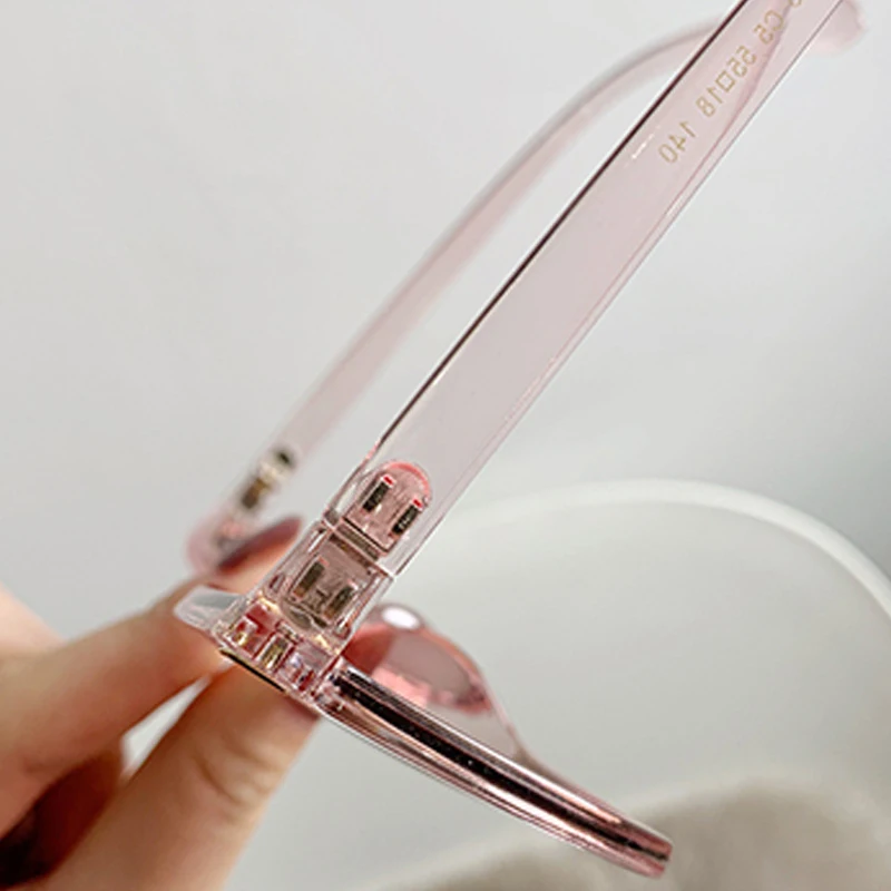 ������ ��Ƽ�� �� ������ ������ ���۶�, ���������� �׶��̼� ���̵�, �߿� ���۶�, UV400, ���ϼ��� �м�