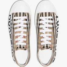 

Brand Casual Women Shoes Spring Retro Lattice Letter Breathable Board Shoes Port Style Canvas Shoes Lace Up Low Top Women Shoes
