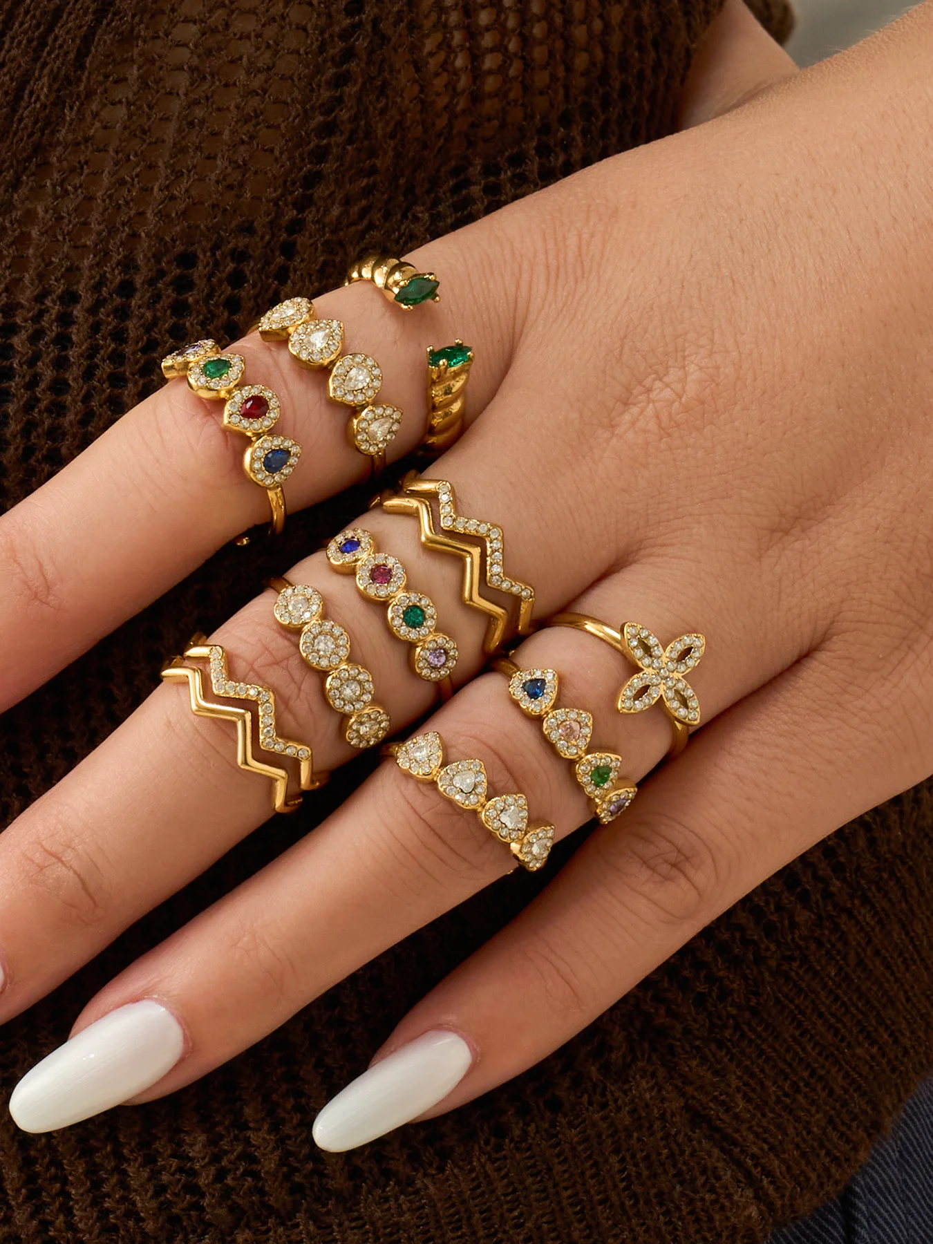 Luxuriöse glänzende Zirkonia-Damenringe aus Edelstahl, wasserdicht, goldfarben, für Frauen, Hochzeit, anlaufgeschützter Schmuck