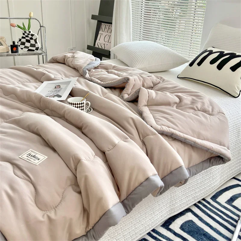 Washable Lightweight Summer Quilt Japanese Polyester Cotton Quilted Skin-friendly summer quilt