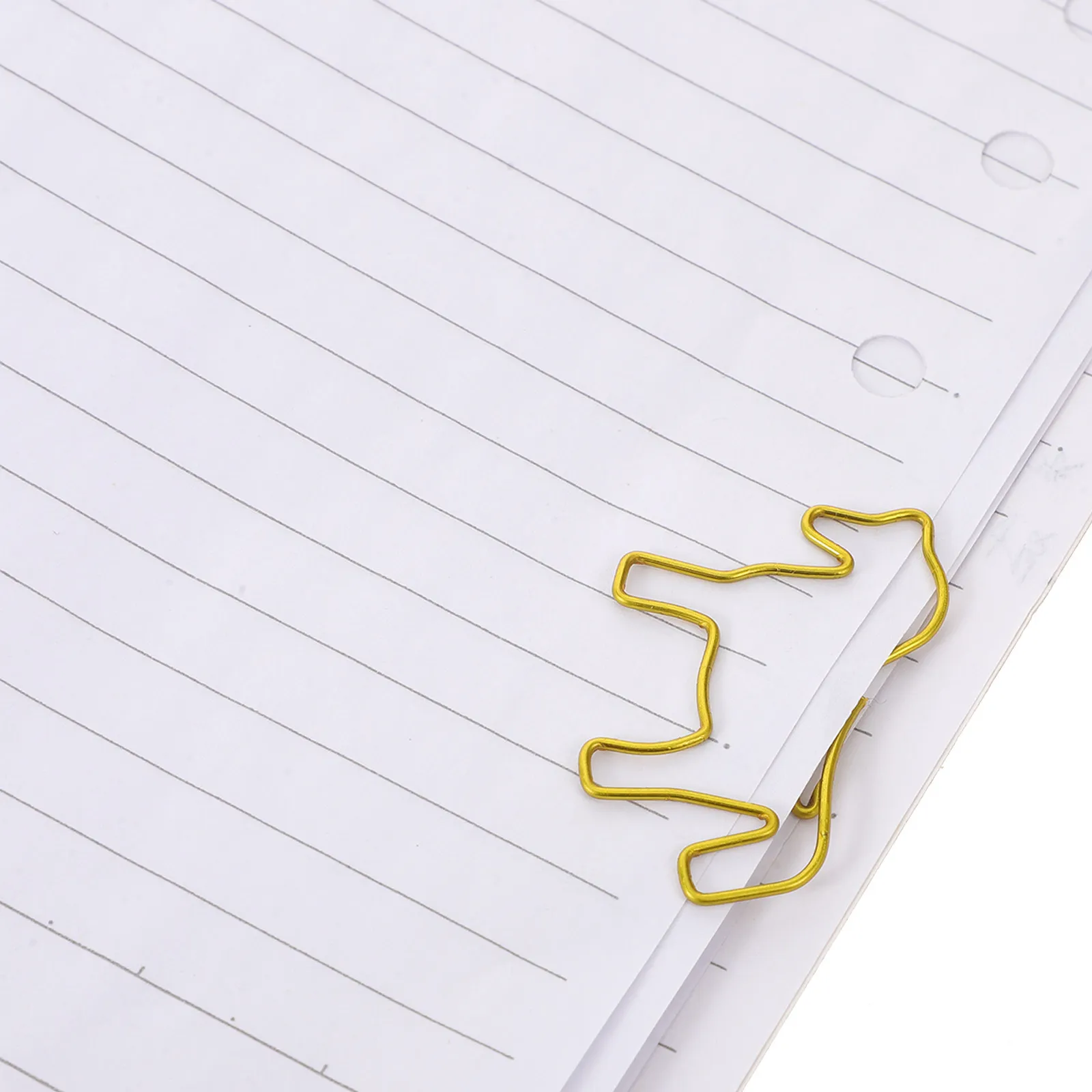 30Pcs 귀여운 말 모양 종이 클립 반짝 이는 골드 금속 작은 장식 종이 클립 크리스마스 신년 파티 호의 선물 교사