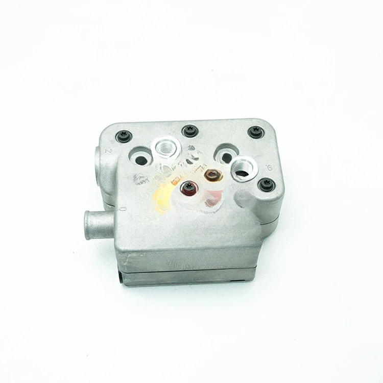 Engine Spare Parts Original Cummins 1-CYL Compressor Head 4309440 