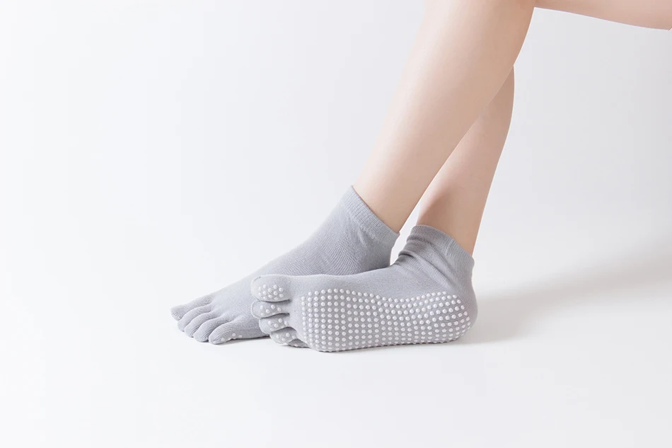WOSWEIR 1 Pair Women Sports Yoga Socks Five Finger Slipper Anti Slip Lady Pilates Ballet Heel Professional Dance Protector 6 S3f5aefb660d14ba0bc87ee7cb8a6c88cH