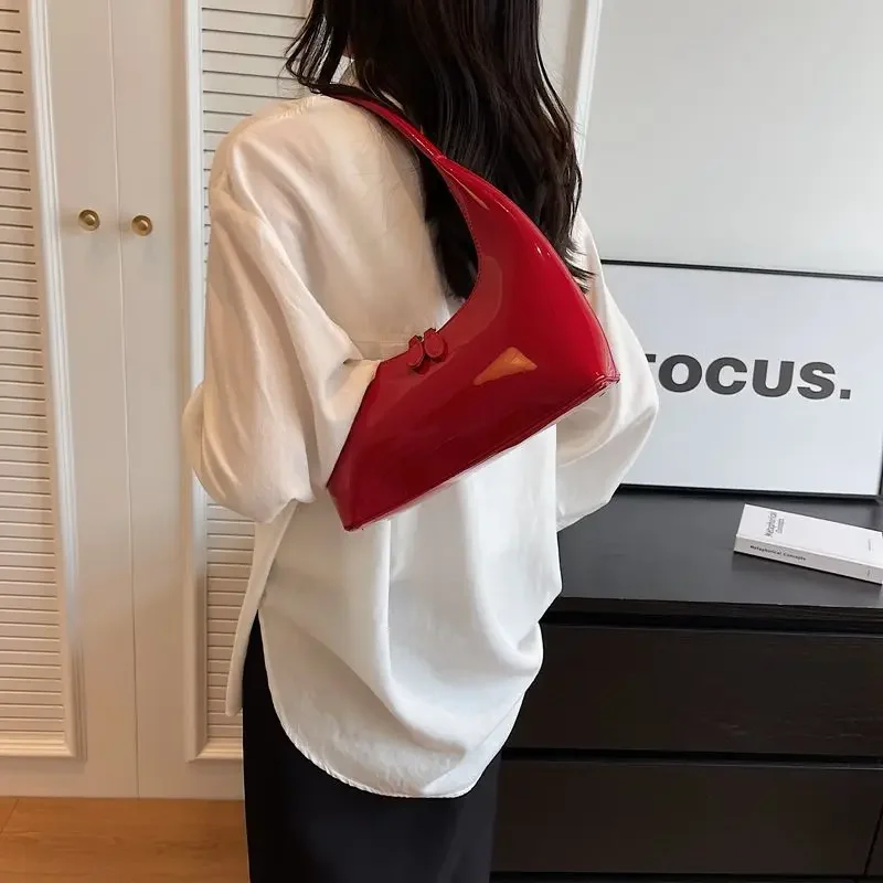 

Luxury Designer Solid Color Patent Leather Versatile Women's Handbag 2024 New High-quality French Temperament Underarm Bag Girls