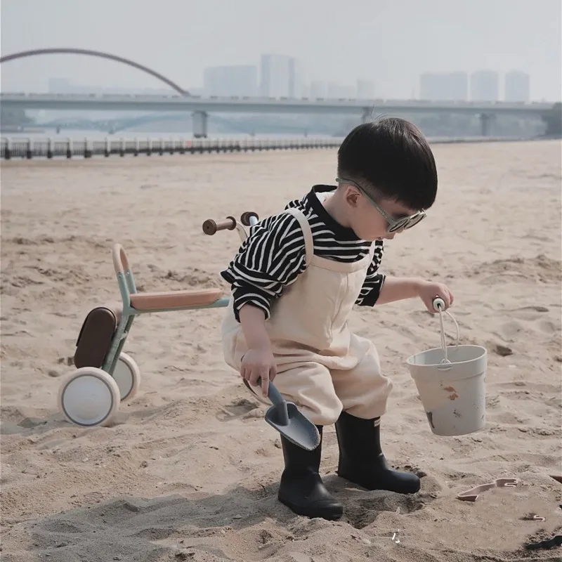 Kids Silicone Beach Toys for Kids Baby Sandbox Beach Toy Set with Bucket Shovel Other Accessories Water Game Play Outdoor Toy 4