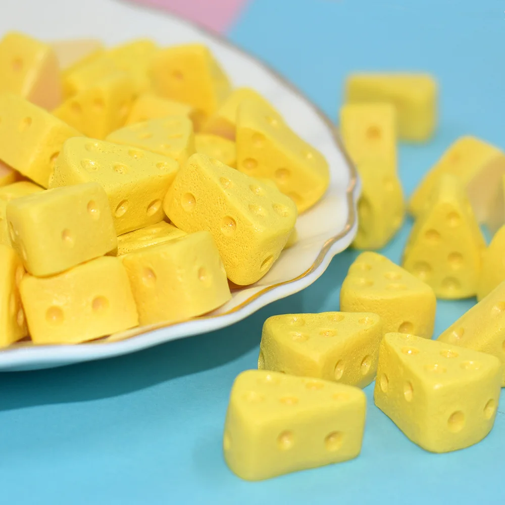 10pcs/bag Resin Simulation Cheese Cake DIY Food Play Accessories Mini Desserts Cute Ornaments Toys for Kids Children Toys 10 5 1 pcs lot miniature food 1 6 1 12 mini cheese cake for blyth dollhouse pretend play toys