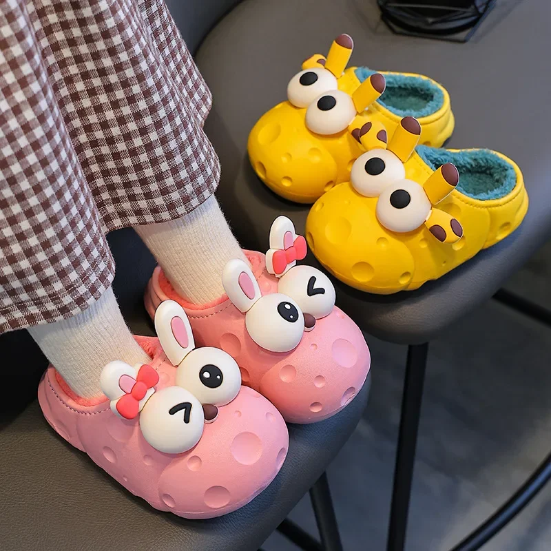

Children Cotton Slippers for Boys and Girls in Winter Cartoon Warm Cashmere Infants 1-3 Years Old 2 Waterproof Cotton Slippers