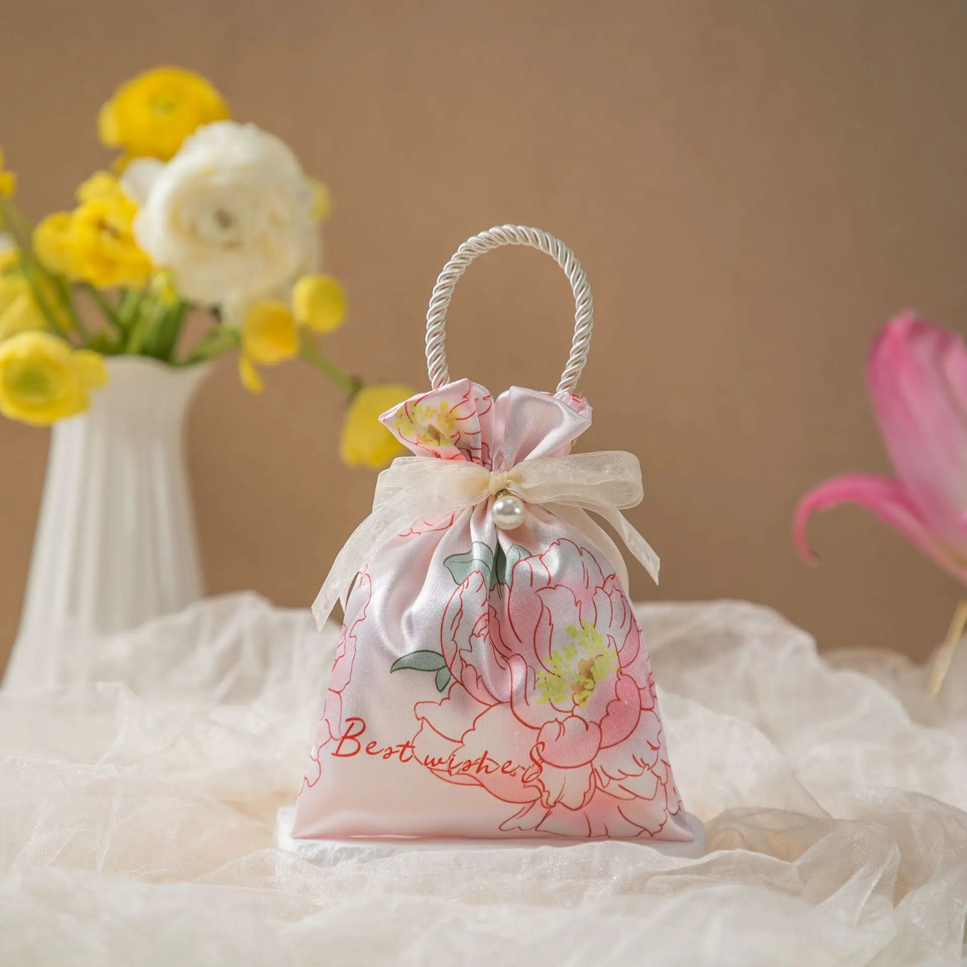 Gift Bag Silk Candy Bag Accompaniment Gift Wrapping Bag Drawstring Bag Joy Bag for Wedding Handheld Gift Storage Bags