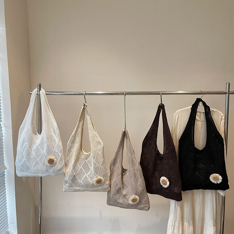 Crochet Tote Bag Flower Mesh Beach Bag Aesthetic Knitted Shoulder Bag Vacation Boho Tote Bag for Women Travel Vacation