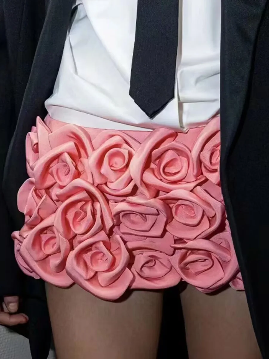 Spring New Fashionable and Elegant 3D Rose Decoration Design Sense Half body Skirt Pants High Waist Slimming Shorts