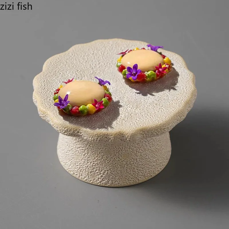 Creative Irregular Ceramic High Foot Dessert Plate Restaurant Dim Sum Plate Molecular Cuisine Display Specialty Tableware