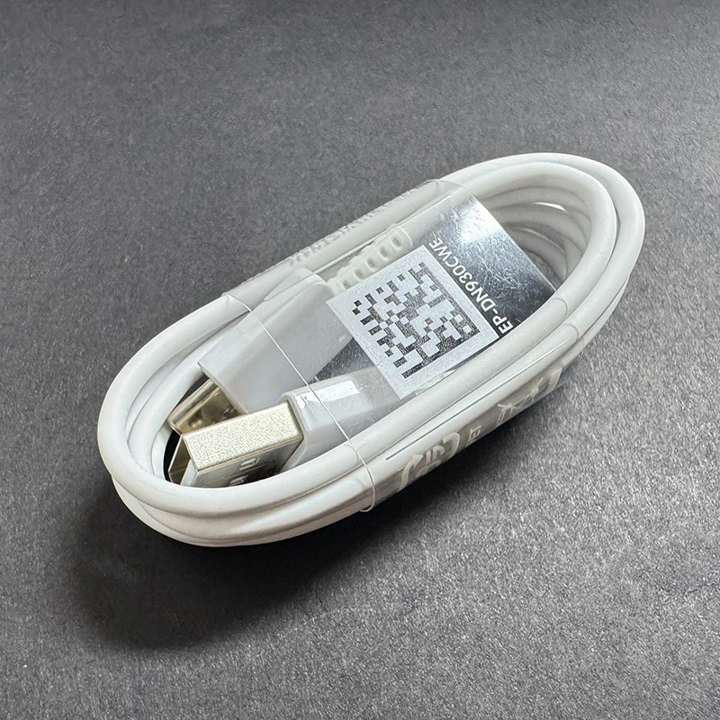 High-Speed 15W Fast Charger with EU Adapter and Type-C Cable