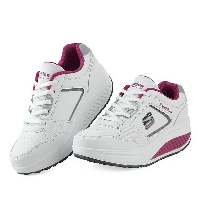 Slide image 717cdd6dd4c54bafb79d964657472598