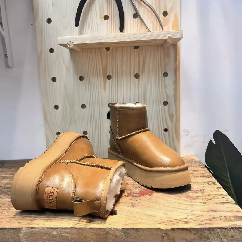 

2023 New Women Australia Classic Style Women Snow Boots Winter Waterproof Stain Resistant Oilproof Warm Leather Muffin Bottom Co