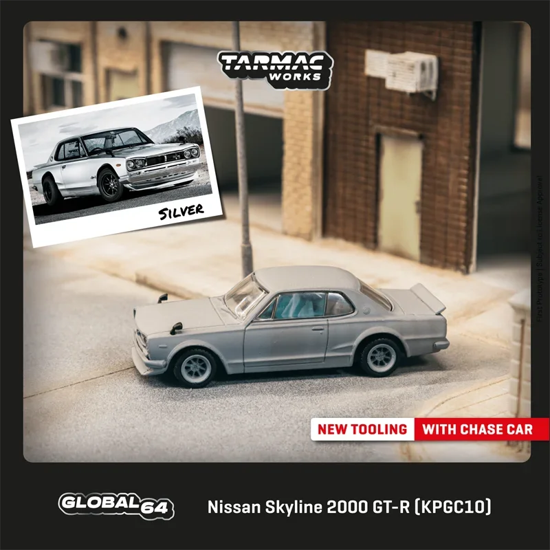 

Tarmac работает 1:64 Nissan Skyline 2000 GT-R KPGC10 коллекция серебряных литых моделей автомобилей