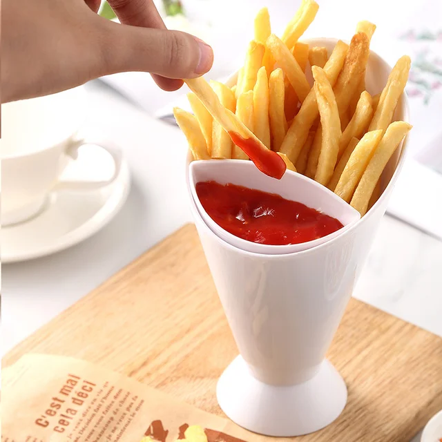 Introducing the 1pc Fries Cup: A Stylish and Practical Snack Holder