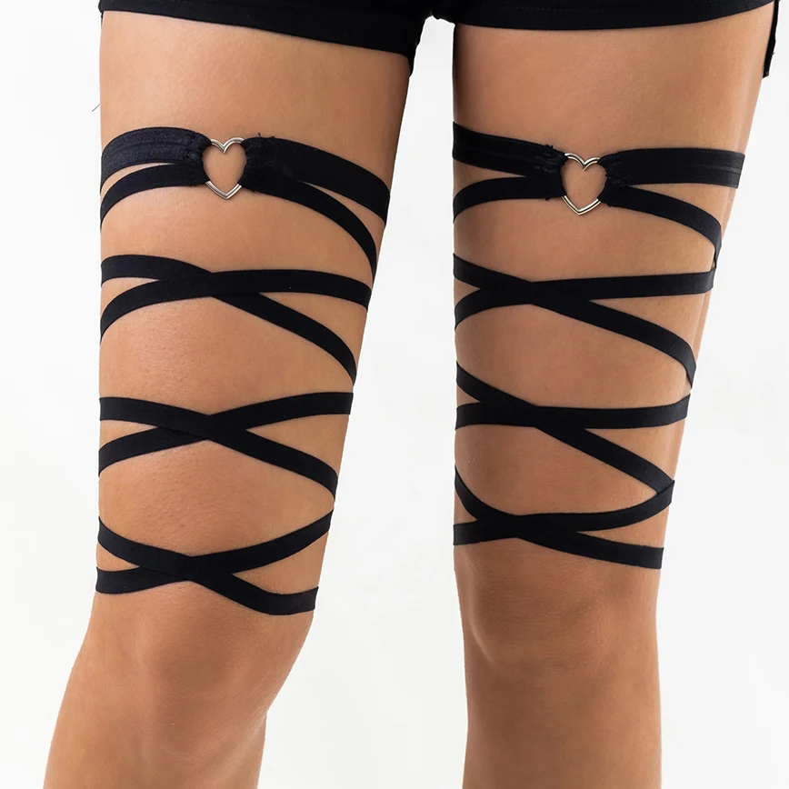 Set Reggicalze Con Manette In Pelle PU Nera - Cintura Giarrettiera Bondage Per Donna - Taglia M